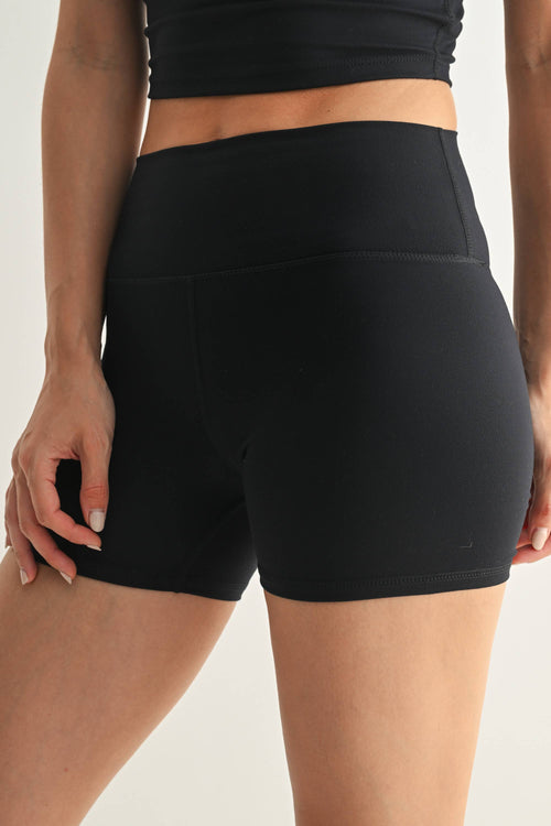 CloudLight Contour Seam Biker Shorts – Black