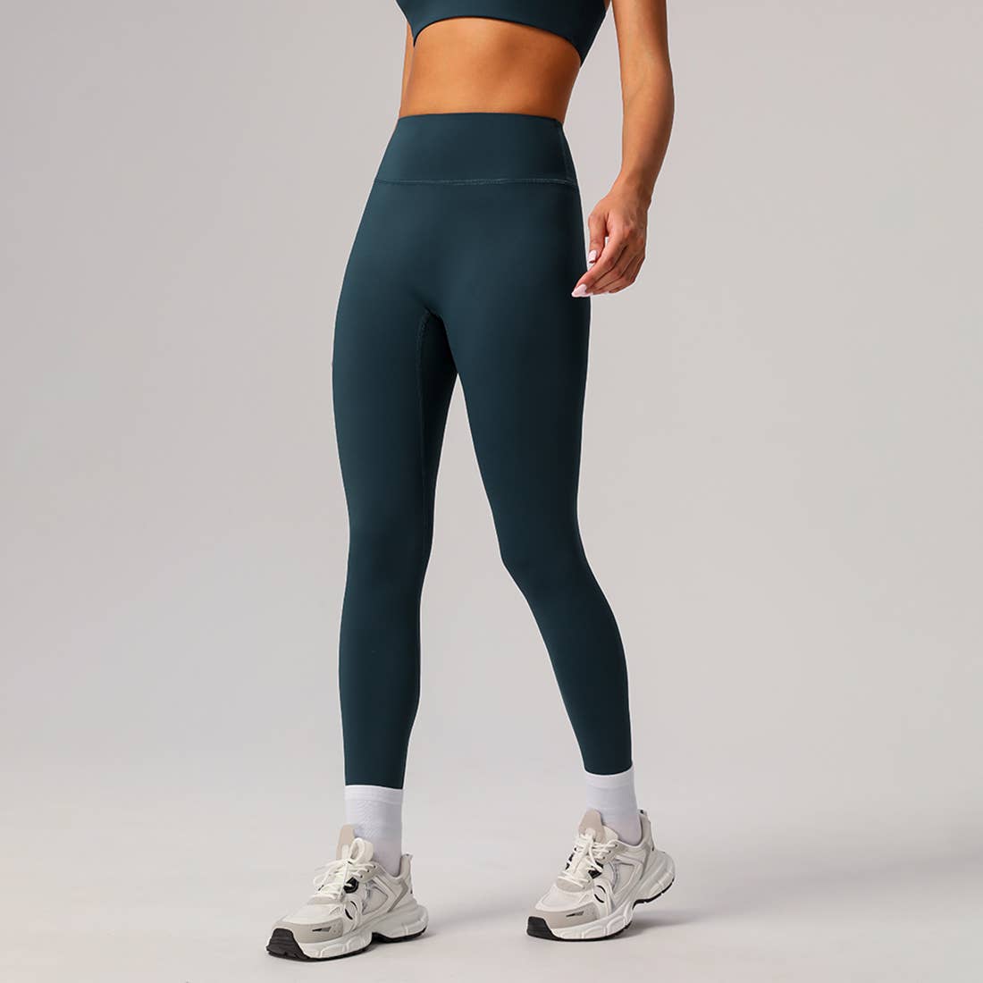 Women’s Seamless-Front Classic Sport Leggings – Black / Navy