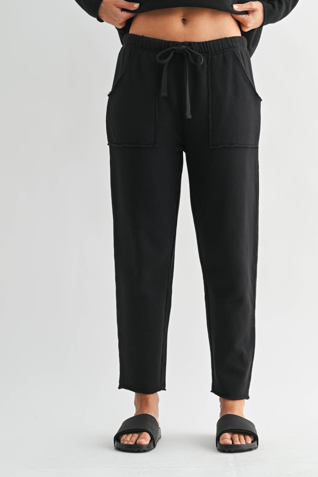 Coastal Luxe Cotton Relaxed Fit Lounge Trousers – Black