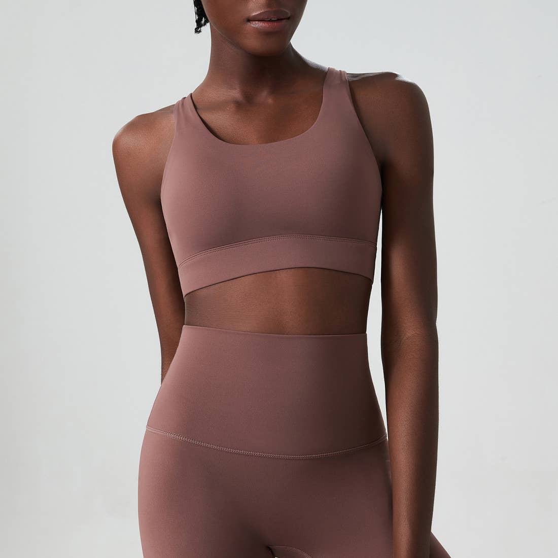 Solid Color Adjustable Back-Buckle Sports Bra