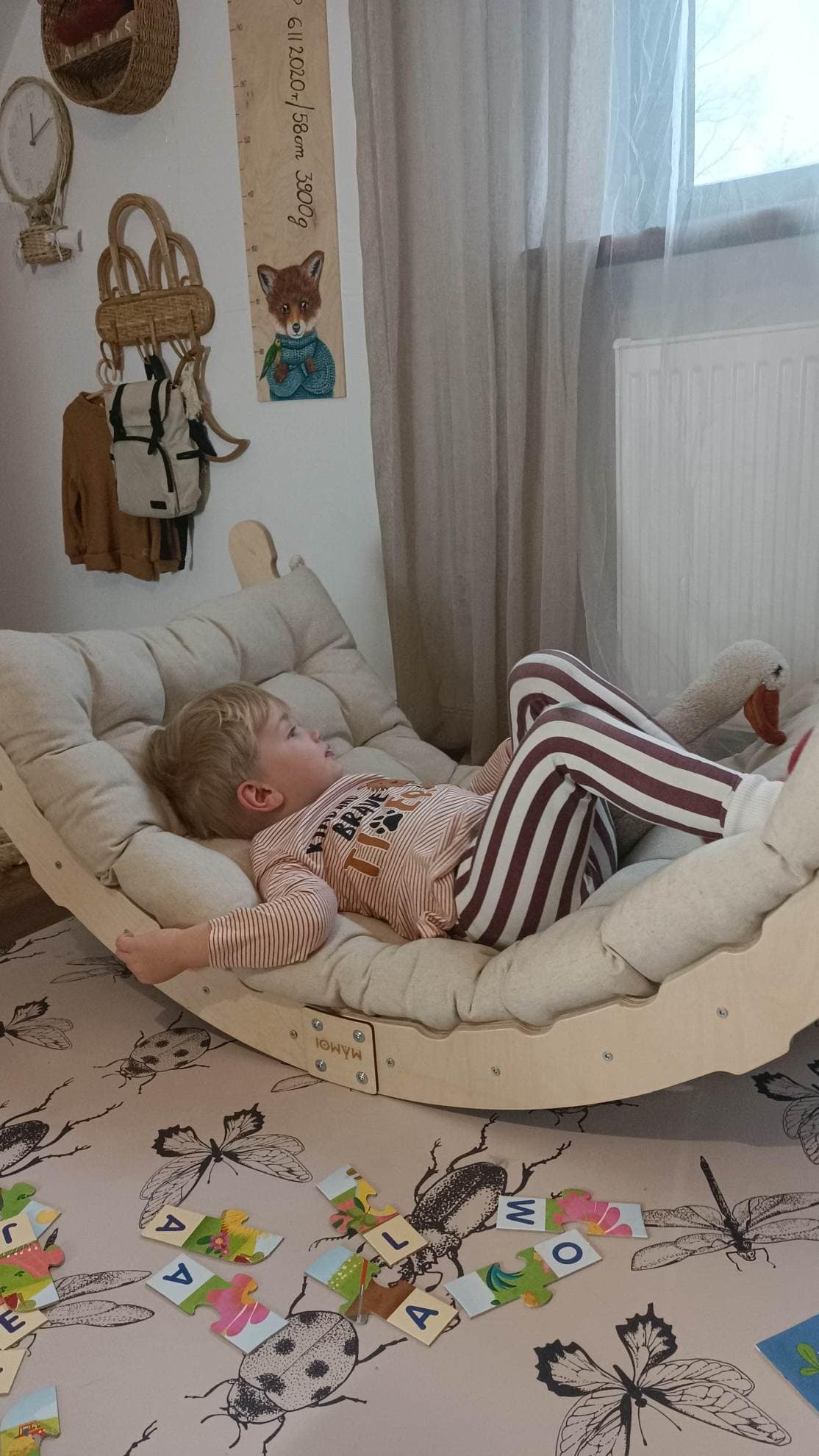 Toddler climbing frame indoor with cushion, Cushion for indoor climbing frame for toddlers, Baby kids climbing dome, Wooden climbing triangle for children from 1/2/3 years